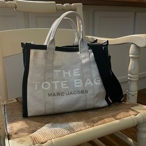 Marc Jacobs The Tote Bag
